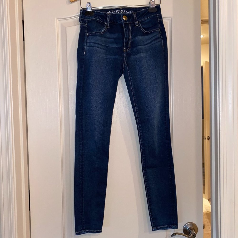 Dark Wash Super Stretch Jeggings